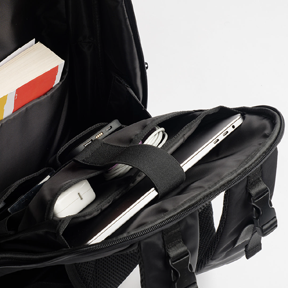 TRAMORA バックパック backpack-pockets.png?v=